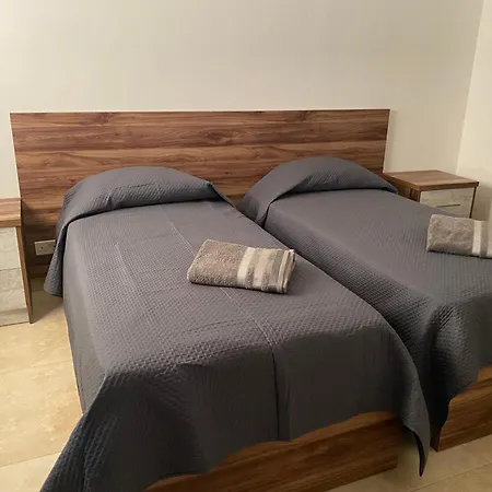 Sansuna Lägenhet Xagħra